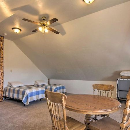Cozy Henrieville Cabin 18 Mi To Bryce Canyon Np! ภายนอก รูปภาพ
